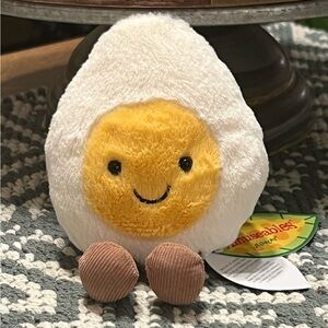 JELLYCAT AMUSEABLES - NWT HARD BOILED EGG PLUSHIE- OUT OF STOCK!